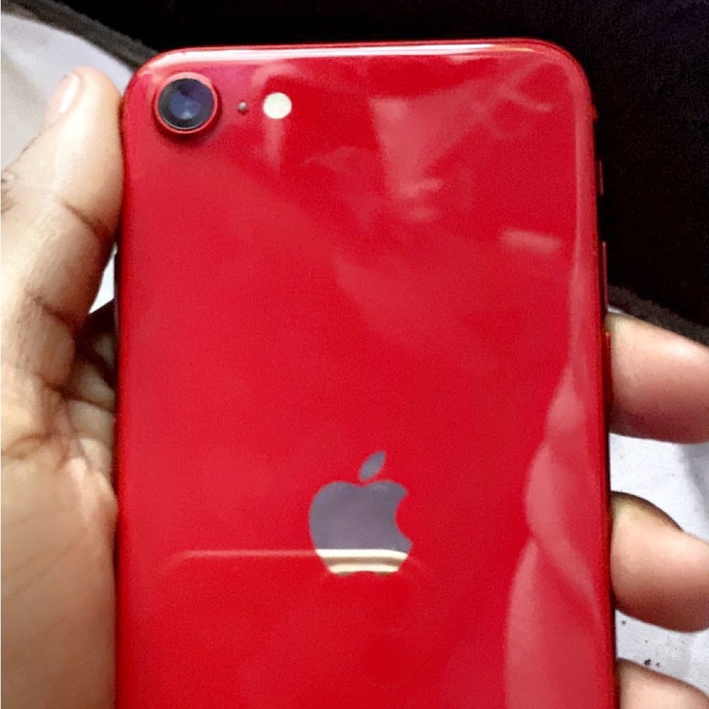 iPhone 7 , Red